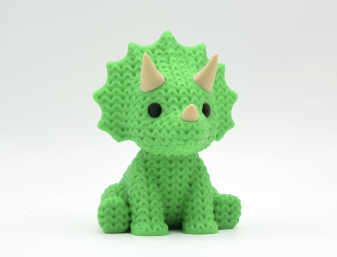 Triceratops verde impreso en 3D
